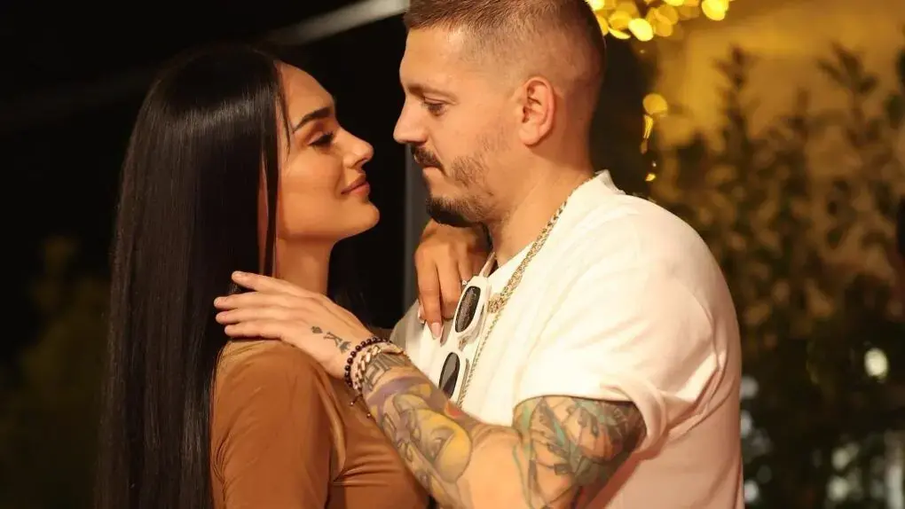 klea elgit 44454548787883333