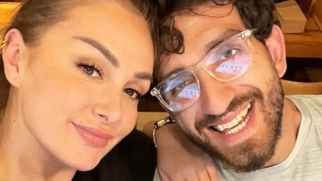 Moderatorja Adelina Hasani sjell pamje nga pushimet luksoze me të dashurin