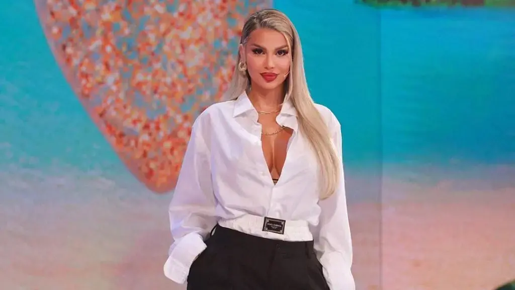 U tha se Luana ishte vajza në videon erotike, reagon moderatorja