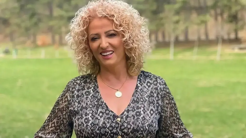 Si shkoj e veshur në Kërçovë këngëtarja Shkurte Fejza?