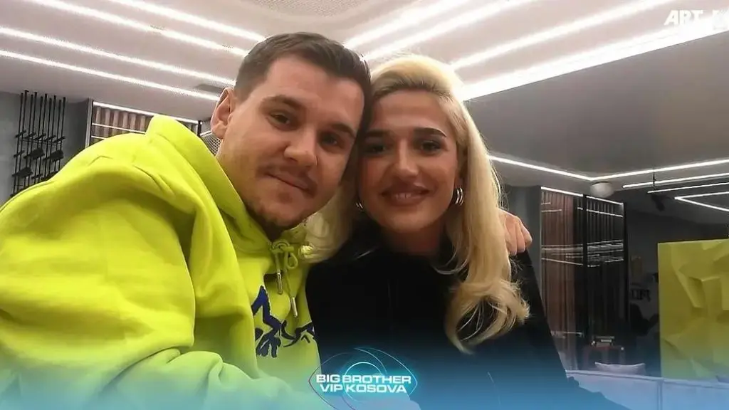 Pak para Prime, Adri bën ndryshimin e madh në pamje, duket si tjetër person!