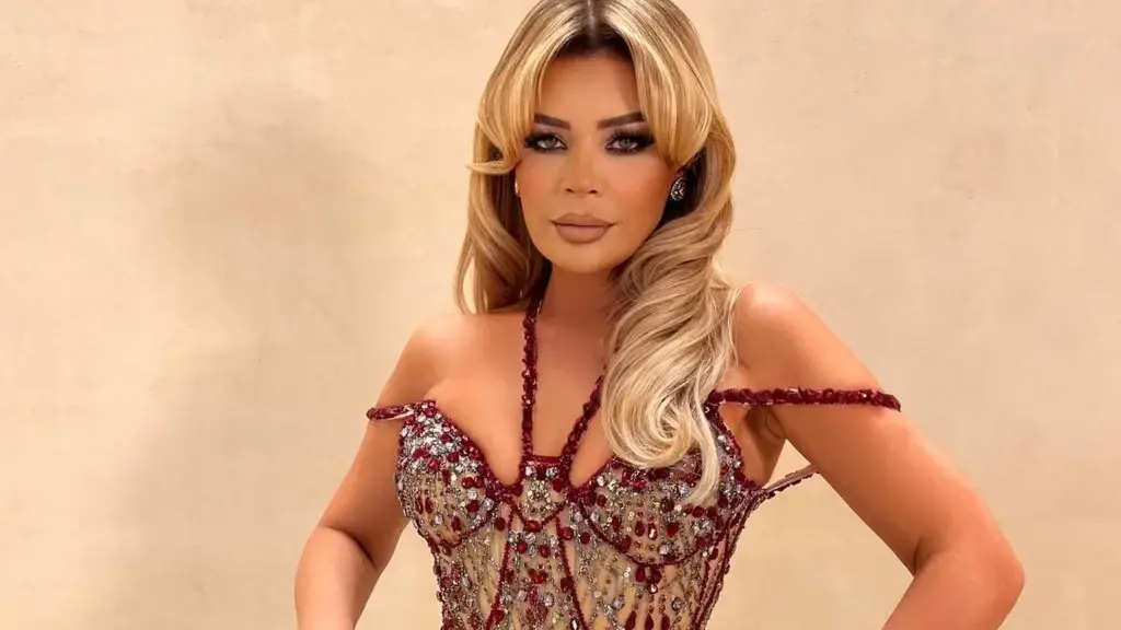 Kaq të pashme e paska nënën Mimoza Mustafa  FOTO 