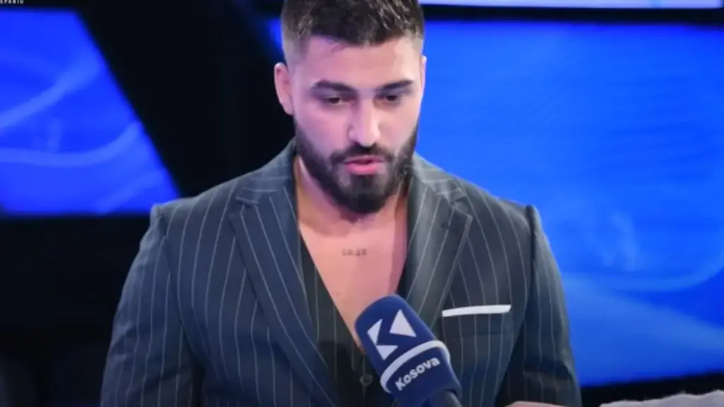 Azemi kërkon elemininin e Albës