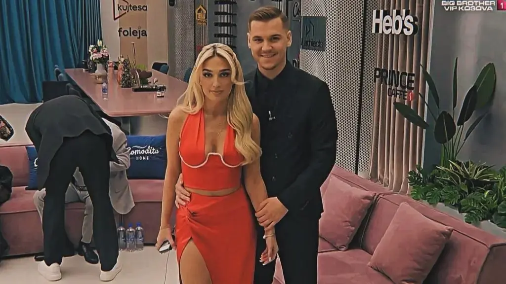 Babai i Ilirianes ju sjell dhurata banorëve të Big Brother Vip Kosova