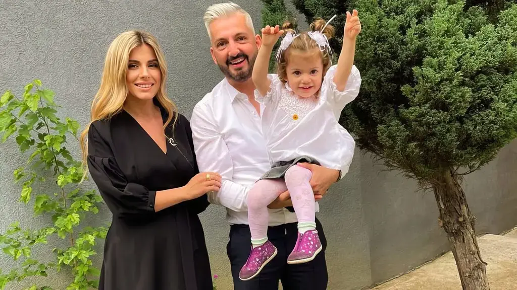 Kaq bukur i rrin dallama Qëndresës së Labit