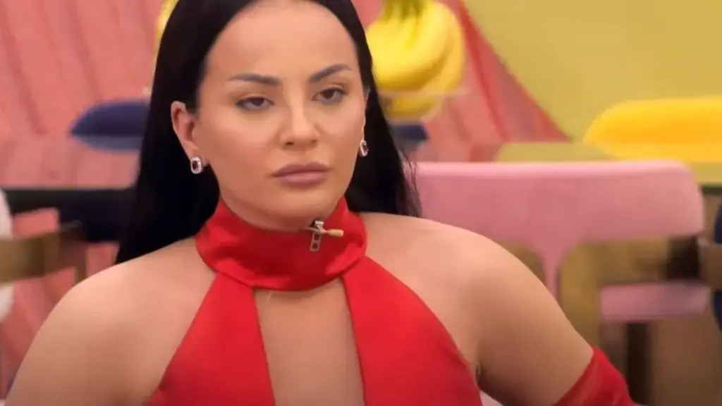 sara gjordeni 5343469