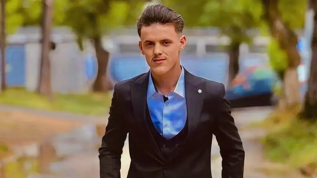 Dardi i “It’s my love” poston video me të bijën, nuk ndalen komentet ofenduese