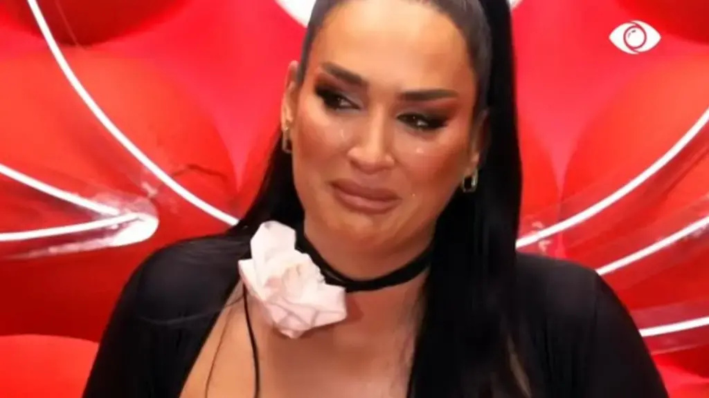Erjola Doci shpërthen në lot, Vëllai i Madh i bën surprizën emocionuese