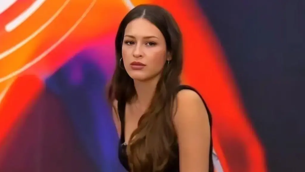 Pasi “të hëngsha prillin”, Françeska shokon sërish në BBV: Jeni shkë******