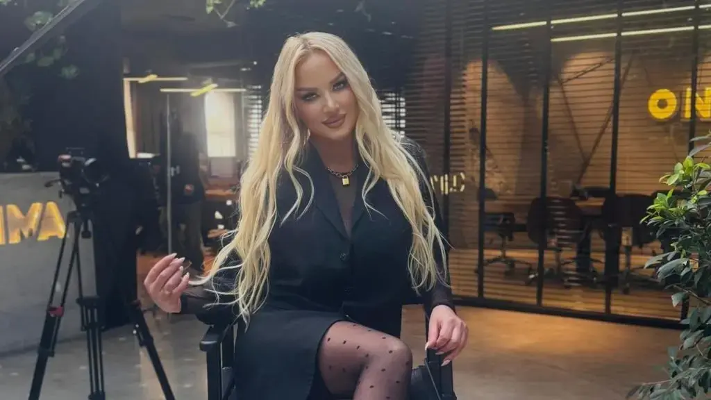 Mjeku e tmerroi! Si e bënë pa qenë me kancer këngëtaren e njohur Albulena Ukaj!