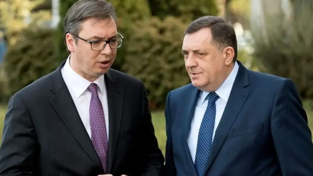 Mujanoviq: Regjimi në Beograd dëshiron të rrezikojë Bosnjën, Malin e Zi dhe Kosovën