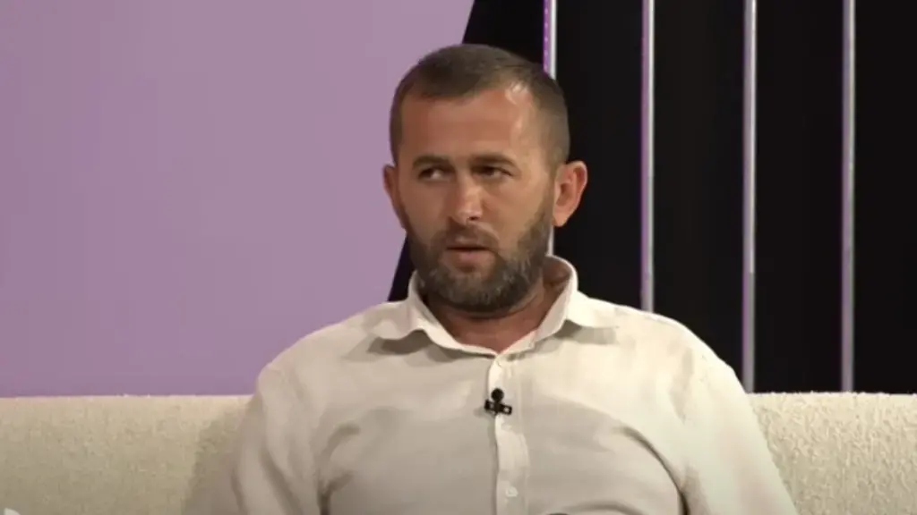Djali i ‘Mixhes Bibë’ qenka rritur e është bërë burrë, njihuni me të!