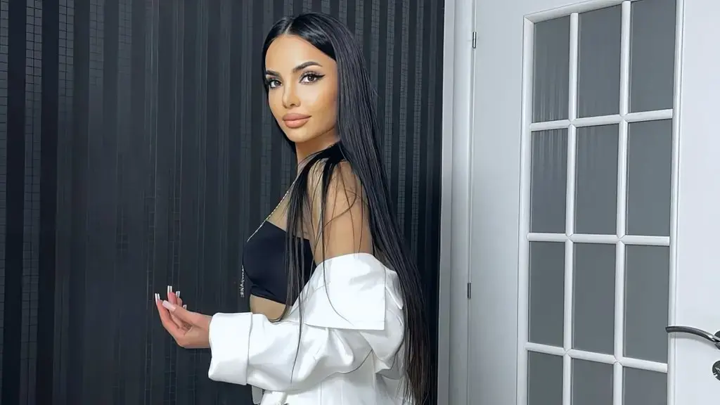 Dashuria e ka zbukuruar edhe më shumë, Florjana ‘tranon’ me foton e fundit