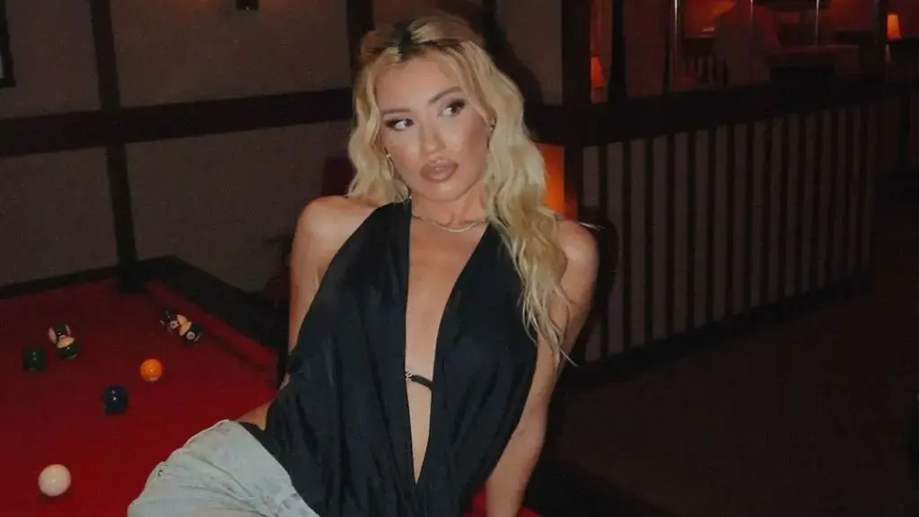 “Po më patë duke… më shtroni në psikiatri” Dea Mishele bën deklaratën e fortë