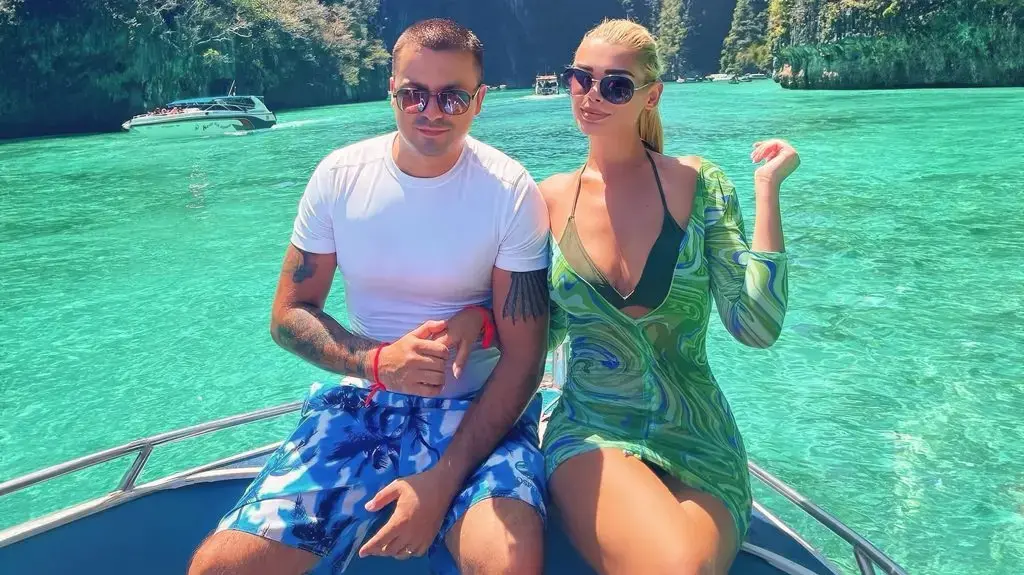 Genci dhe Eni Koci 897598234