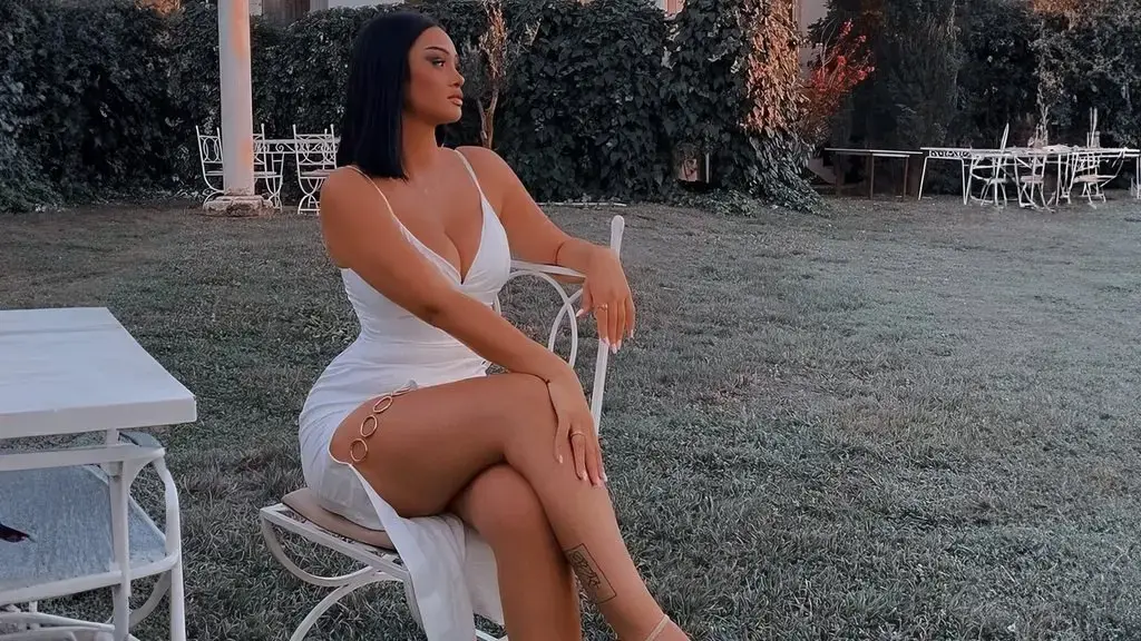 antonia gjoka 1633843014