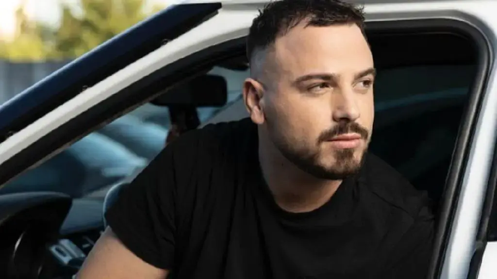 Humbi të atin nga kanceri, përlot Ronaldo Sharka me foton dhe përshkrimin që bëri