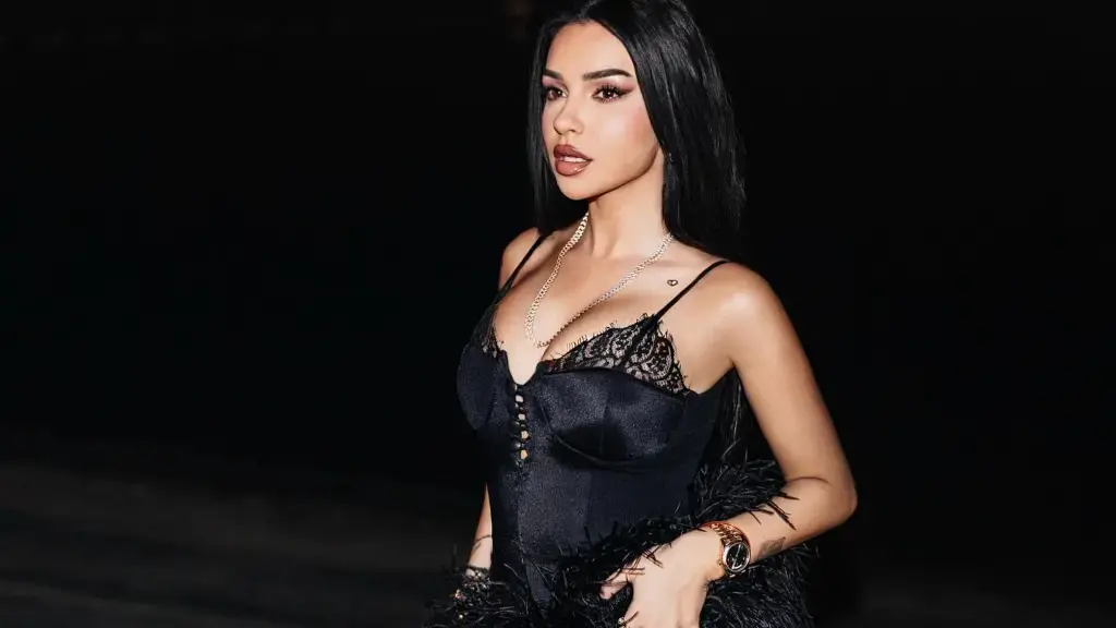 kida b 4417615045635445044444