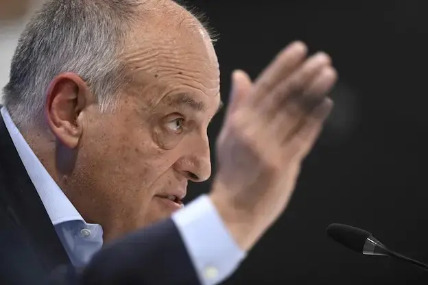 Javier Tebas i bën thirrje Florentino Perezit: “Reali nuk mund të veprojë si dëshiron”