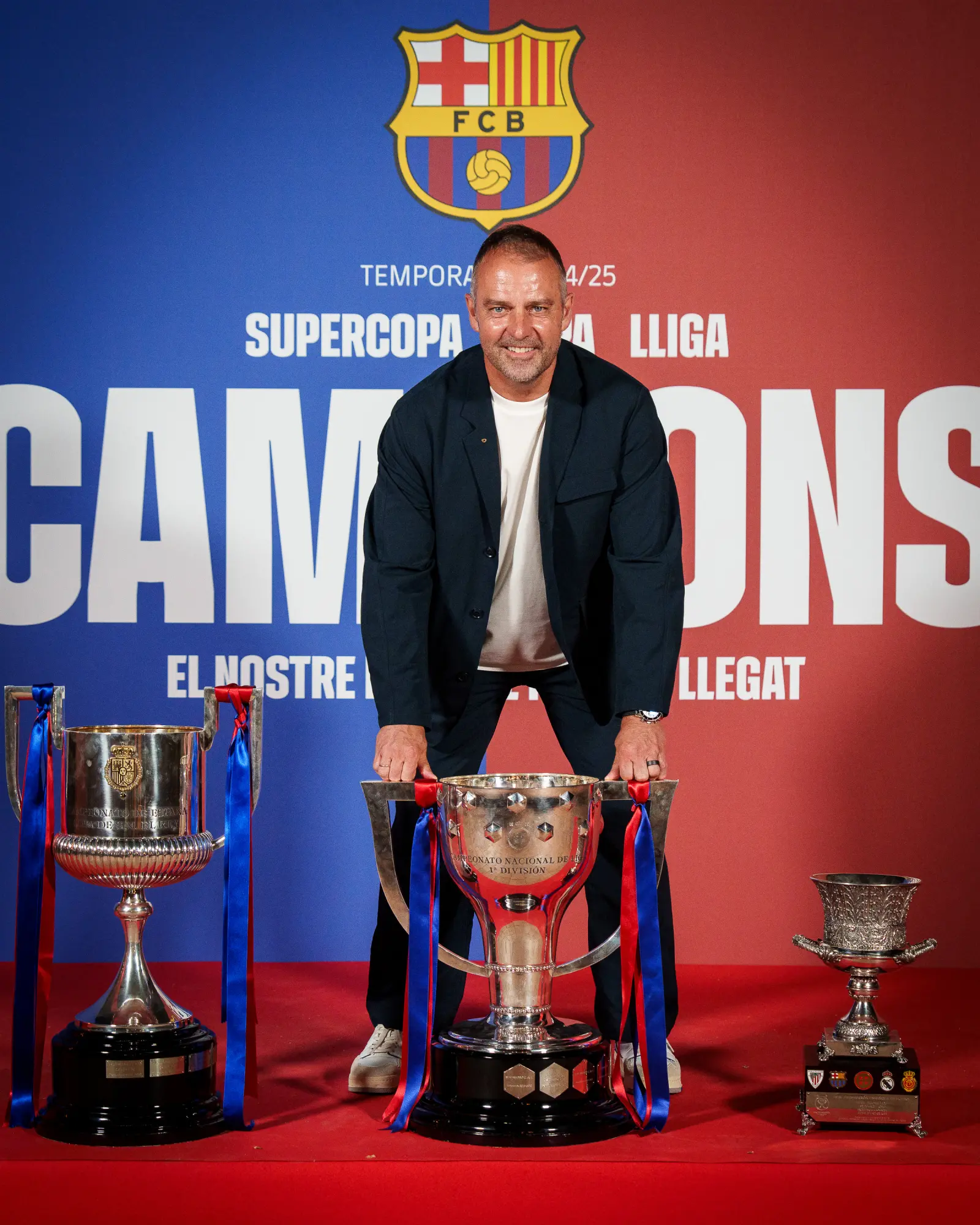 Hansi Flick en la cena familiar del Barcelona para celebrar la Liga, Supercopa y Copa