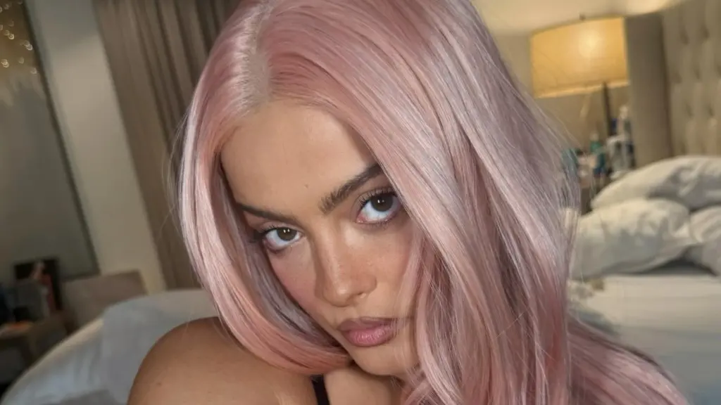 bebe rexha b 43095346