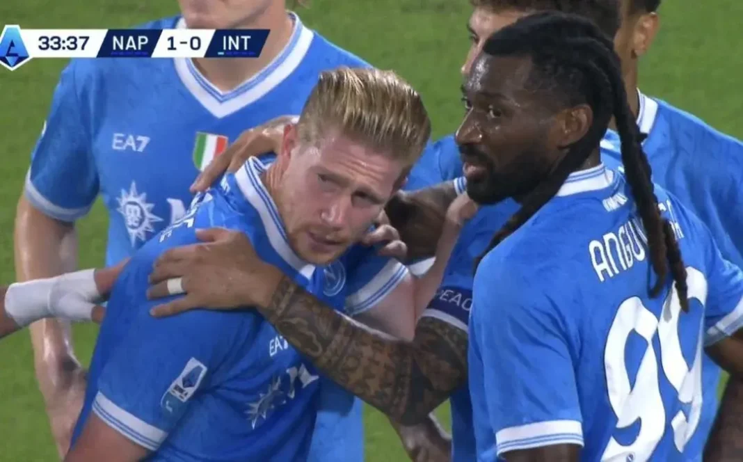 de-bruyne-shk-lqen-n-napoli-por-fatkeq-sia-e-d-mtimit-e-ndalon-n-mes-t-fest-s-ff1htbga
