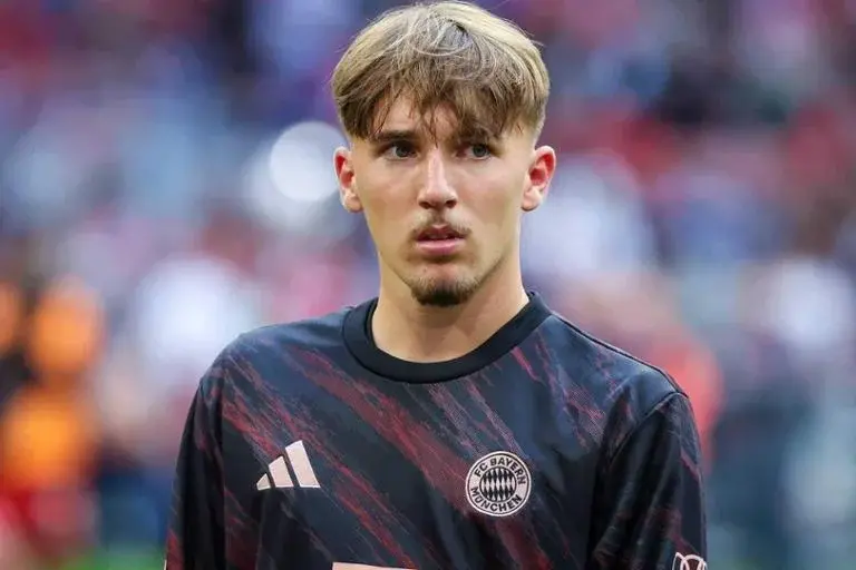 k-shilla-e-arjen-robben-p-r-lennart-karl-si-t-b-hesh-nj-yll-i-v-rtet-n-bayern-zncp1s73