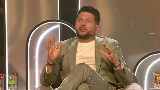 Ermal Mamaqi flet për rolin e tij si opinionist në Ferma VIP dhe pagën e tij