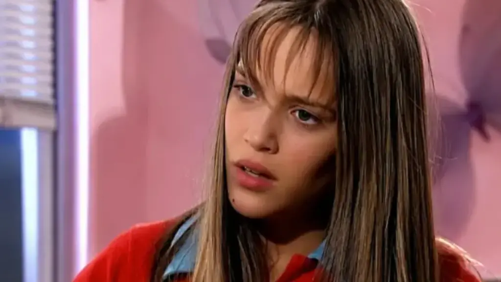 Nga adoleshentja ikonike te një grua mahnitëse  kështu duket sot Mia e  Rebelde Way 