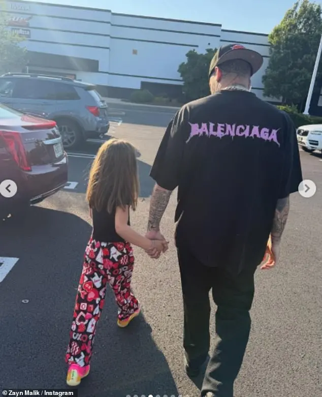 Zayn Malik ndau një fotografi të rrallë të vajzës së tij, Khai, pesë vjeç, teksa shijonin një verë të shëndetshme në Instagram të mërkurën.
