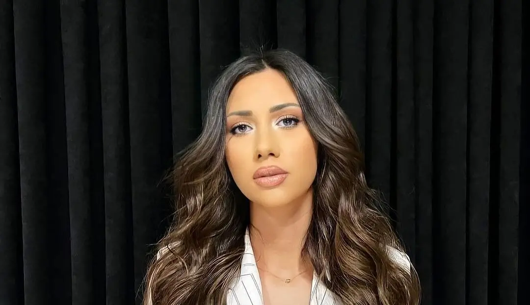 Flaka Vitaku: Një rikthim i befasishëm në vëmendjen publike pas martesës