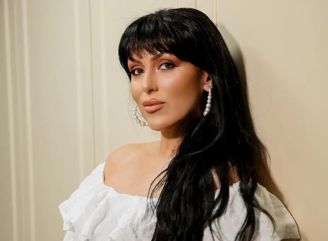 Arta Bajrami rikthehet në skenë me një këngë të re në festivalin ‘Kënga Magjike’