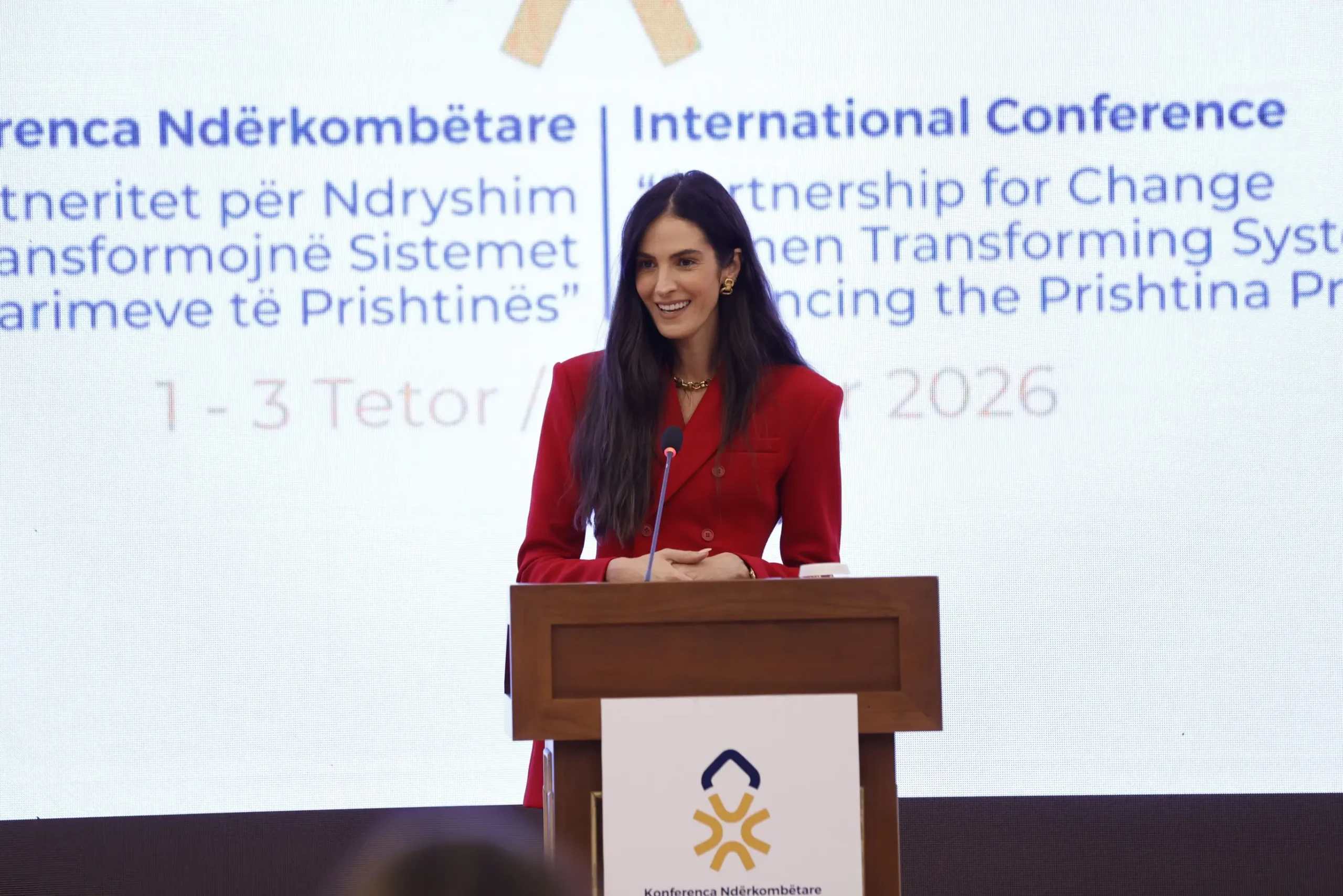 Emina Cunmulaj