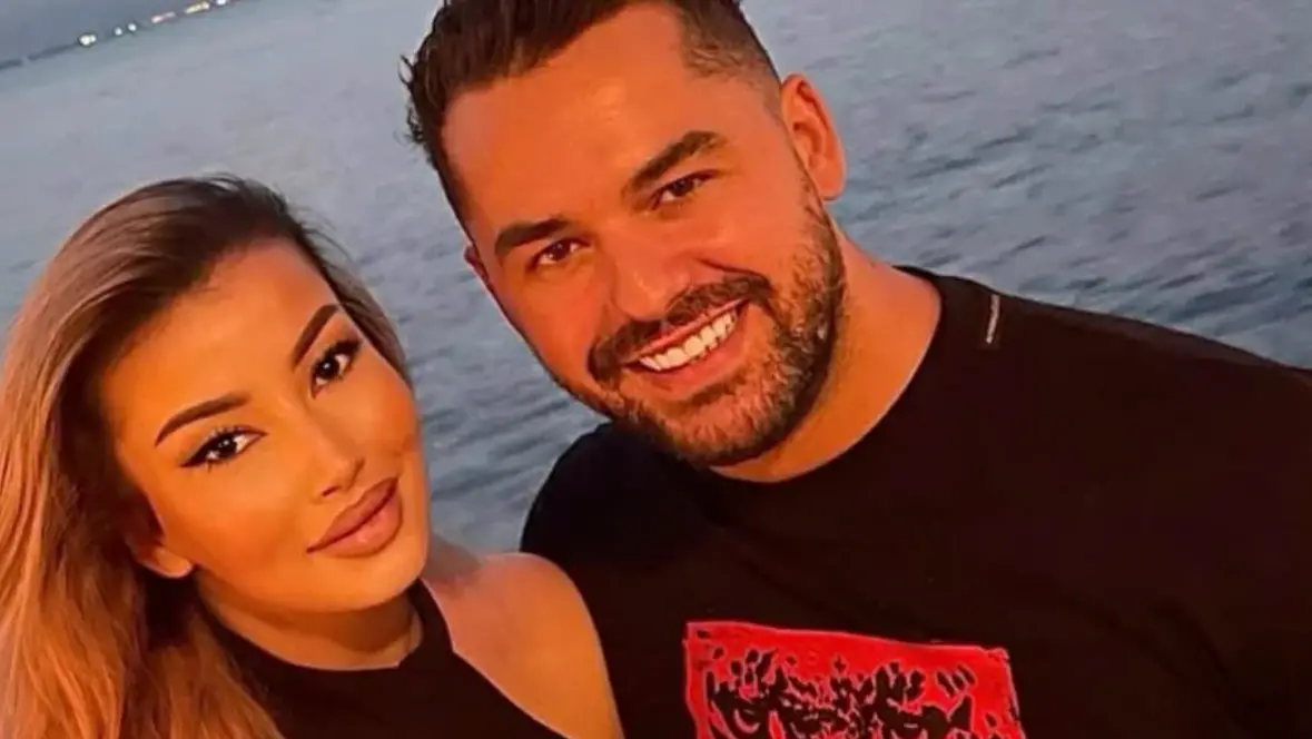 Emocionet e një këngë të paharruar: Shpat Kasapi dhe Selvija